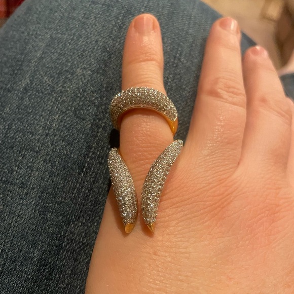 nOir Unique Silver and Gold Women's Statement ring, size 6.5 - Picture 9 of 9